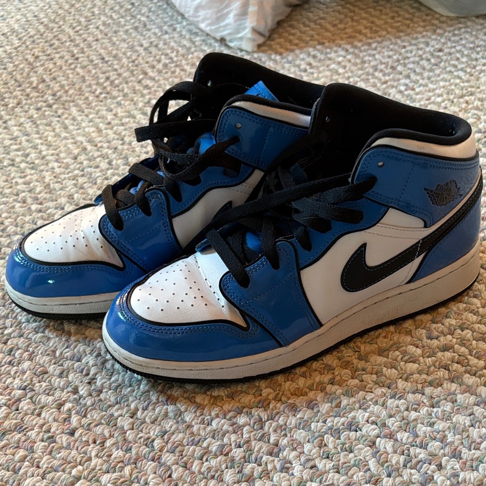 Nike Kids Blue and White High-Top Sneakers